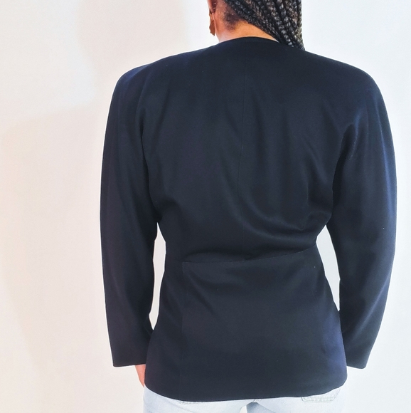 80's Button Detail Blazer - Picture 4 of 8